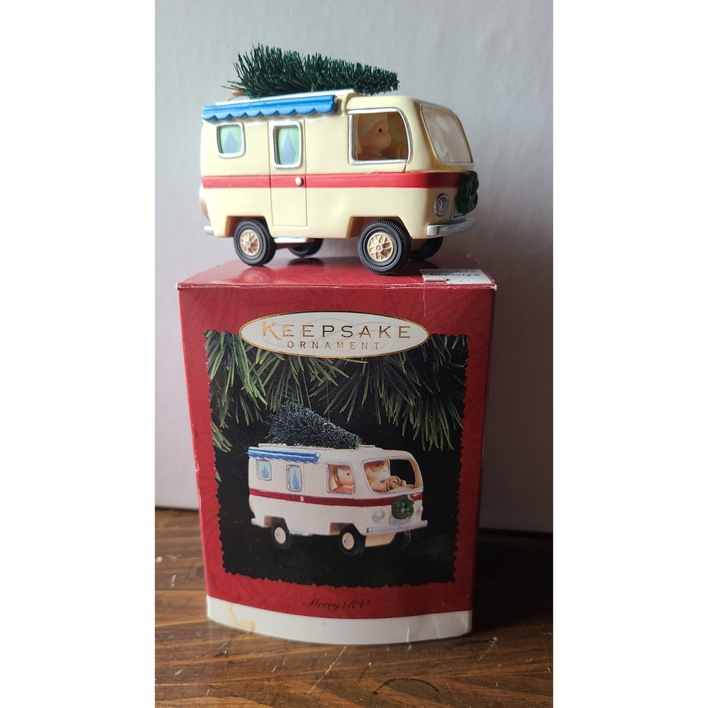 Vintage Hallmark Christmas Ornaments Lot - Picture 3 of 8